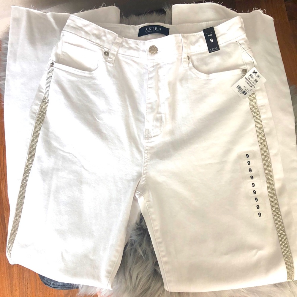 AKIRA Moonwalker rhinestone high rise side slip straight leg Jeans. Size 9 NWT.